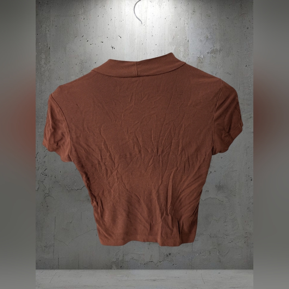 Rust Ribbed Short Sleeve Top - Picture 2 of 4